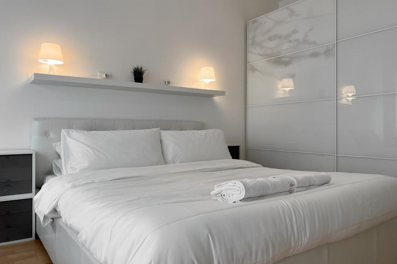 La Casa Di Roma Apartment ภายนอก รูปภาพ
